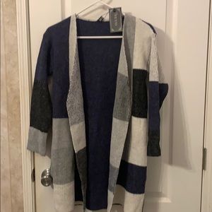 Vutti Cardigan sweater